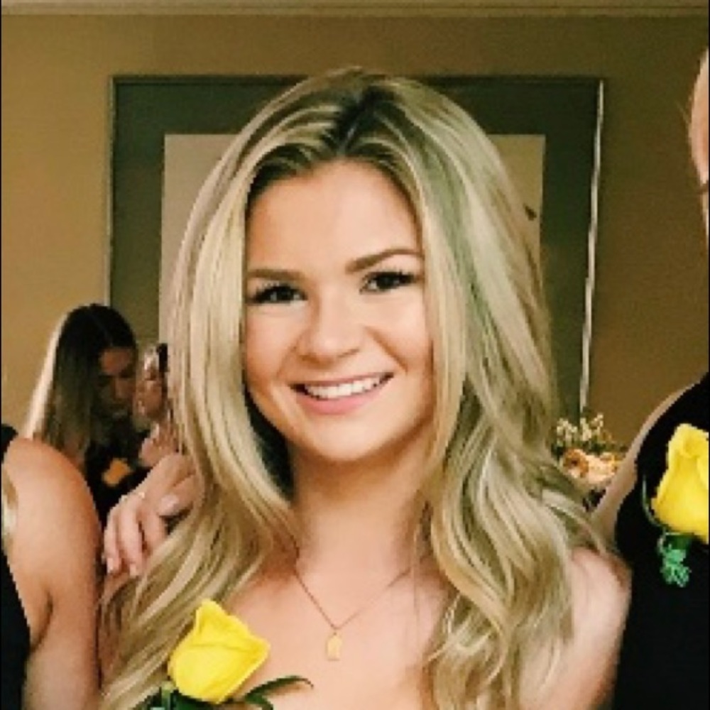 Meet your Posher, Natalie